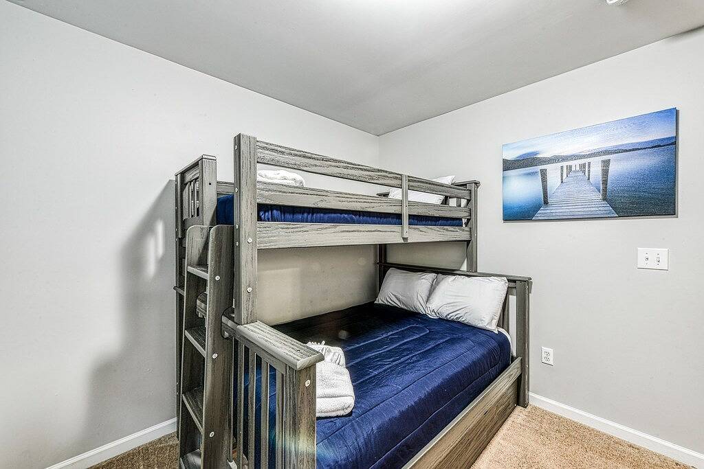 Dog-Friendly Home with Free Wifi, Central Ac, Firepit, & Furnished Deck in Lake Anna