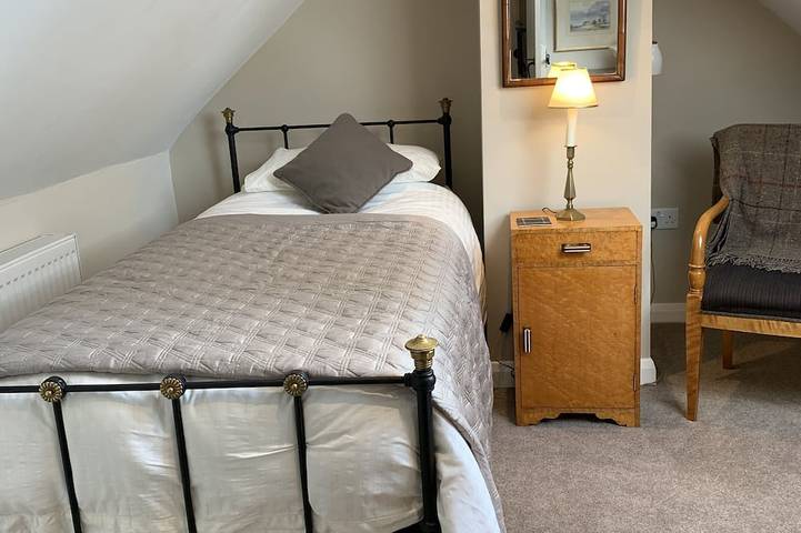 Charming Fully Refurbished Garden Cottage in Dumfries und Galloway