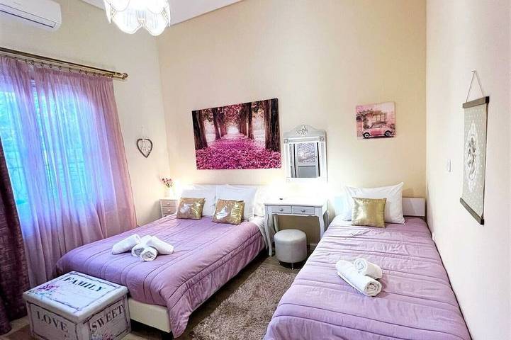 Location de vacances pour 7 personnes, avec jacuzzi ainsi que jardin et balcon, animaux acceptés dans Itéa
