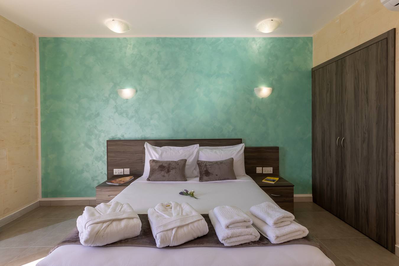 Ta'Battista B&B with pool Wied il-Miela in Xewkija, Gozo