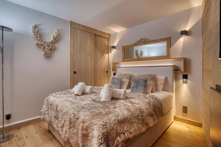 Entire apartment, Modern apartment, 4 adults, 2 children, Courchevel in Saint-Bon-Tarentaise, Massif de la Vanoise