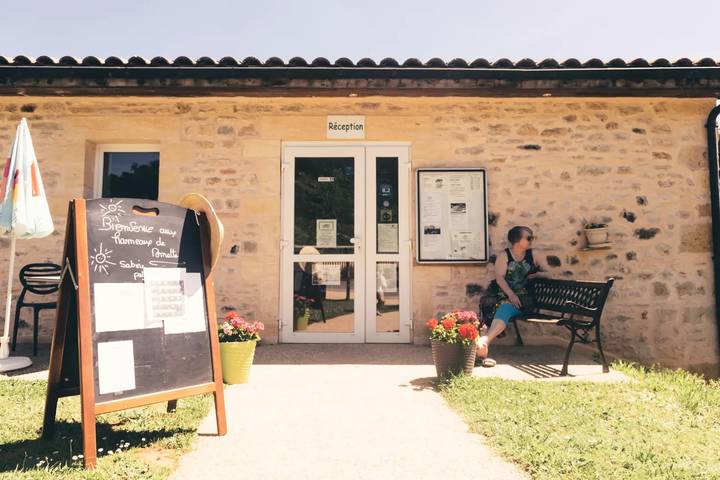 Chalet pour 6 personnes, avec terrasse, animaux acceptés dans le Lot - 2