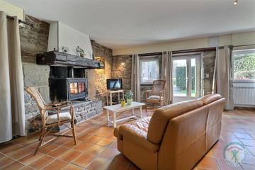 Maison De Vacances pour 4 Personnes dans Mesnil-Roc'h, Région de Saint-Malo, Photo 2