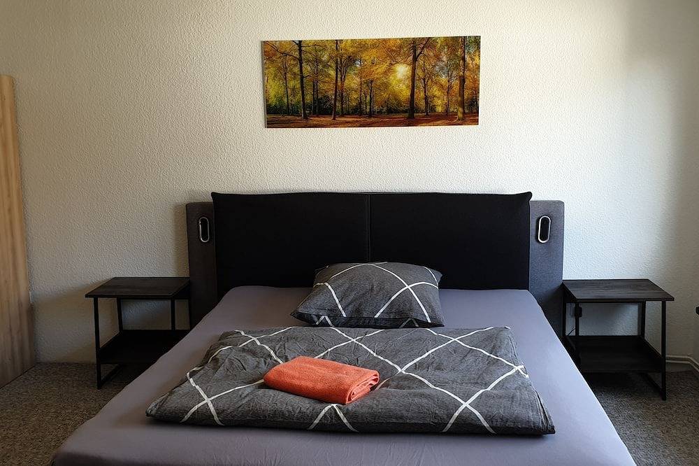 Ganze Wohnung, Big Apartment 150m² in Bad Liebenwerda in Bad Liebenwerda, Naturpark niederlausitzer heidelandschaft (Brandenburg)