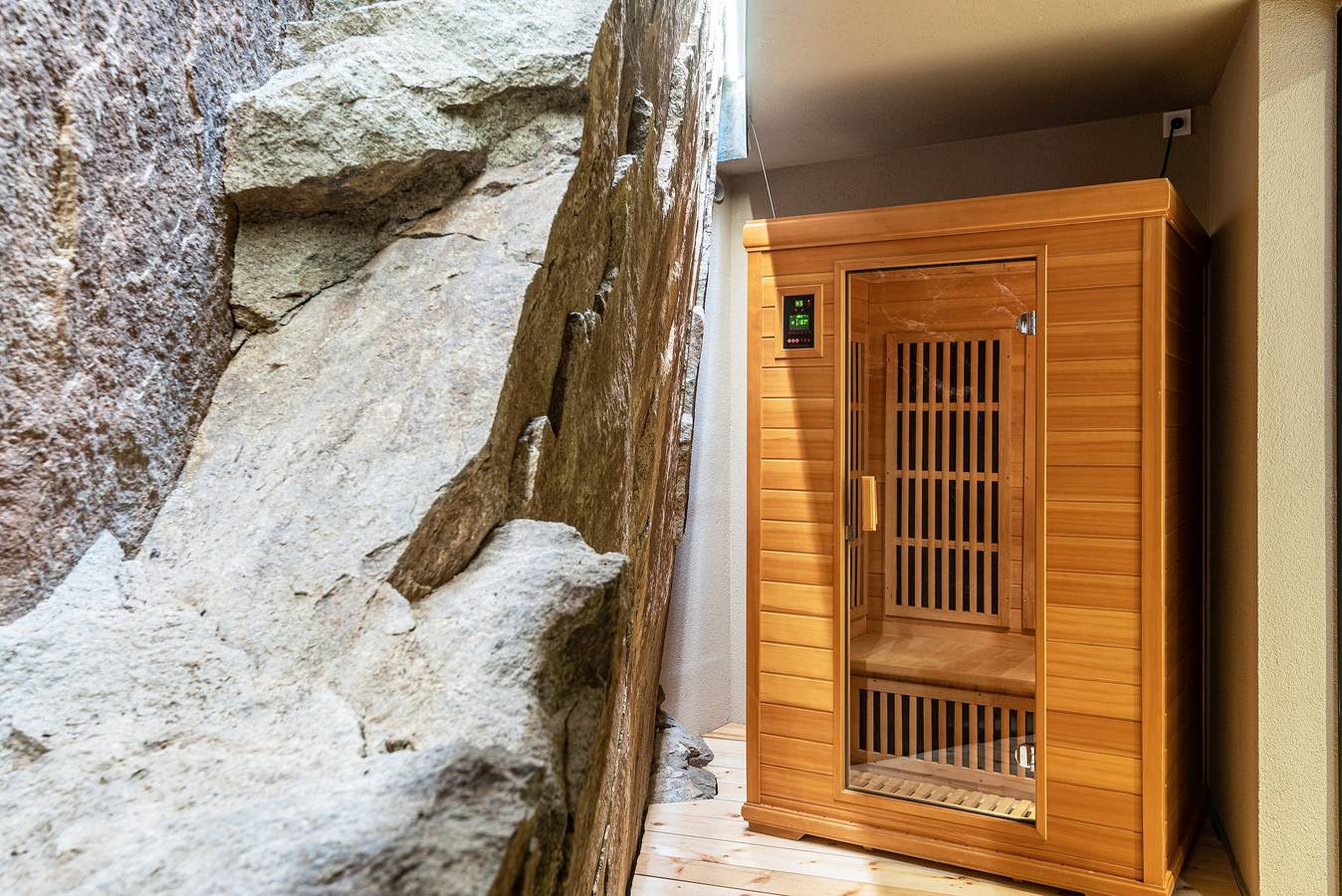 Ganze Wohnung, Aumia Ferienwohnung Opal" mit Bergblick, Balkon und Wlan in Völs am Schlern, Dolomiti Superski