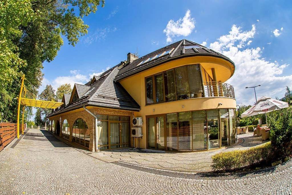 Hotel Sahara in Bielsko-Biała, Karpaty (Polska)
