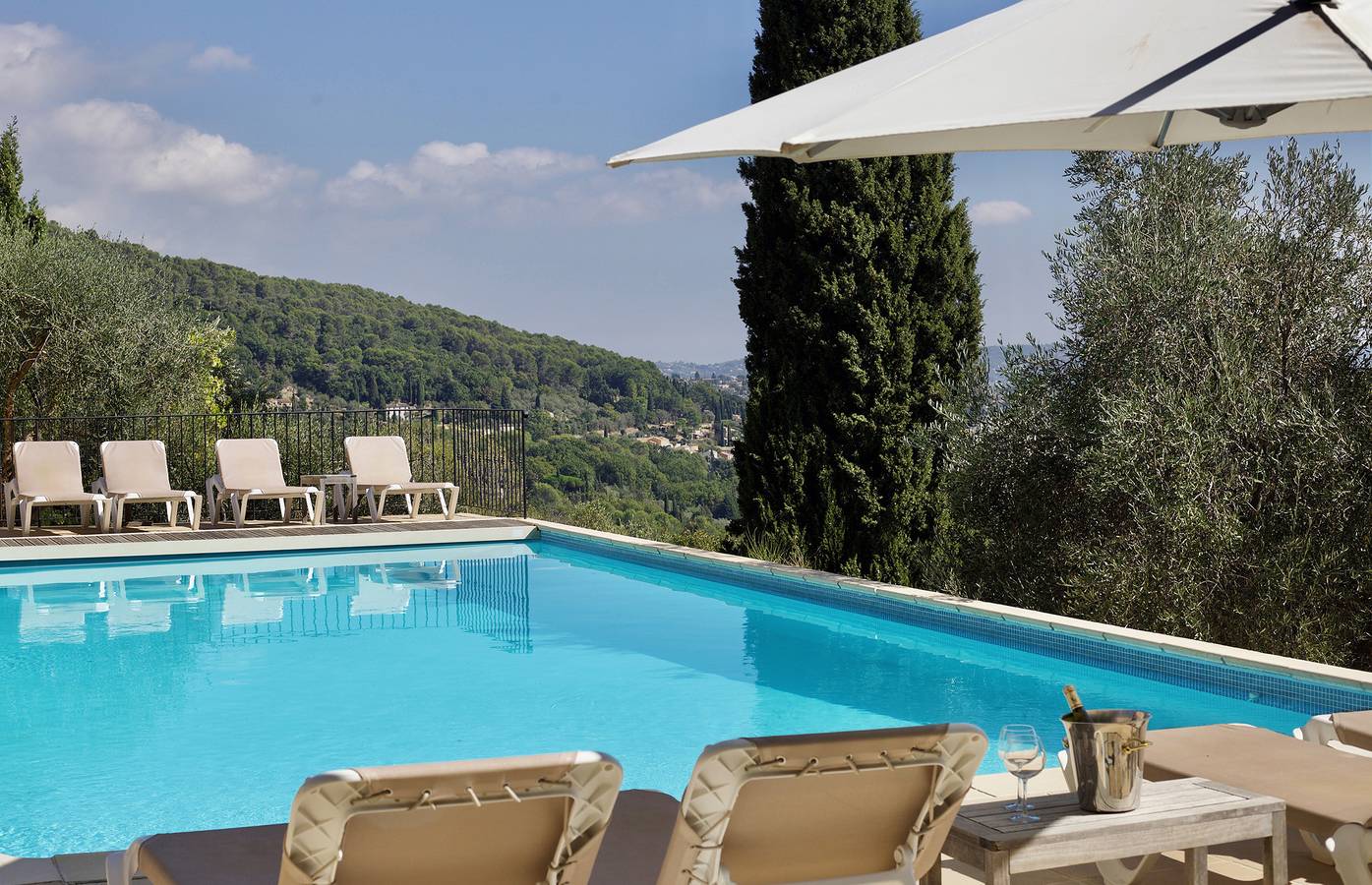 Pradons in Cabris, Mediterranean Coast (France)
