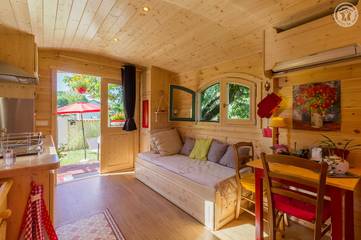 Gîte pour 2 Personnes dans Saint-Genix-sur-Guiers, Région de Chambéry, Photo 3