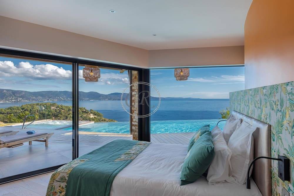 Exceptional Villa In Cap Bénat in Cap Bénat, Bormes-les-Mimosas