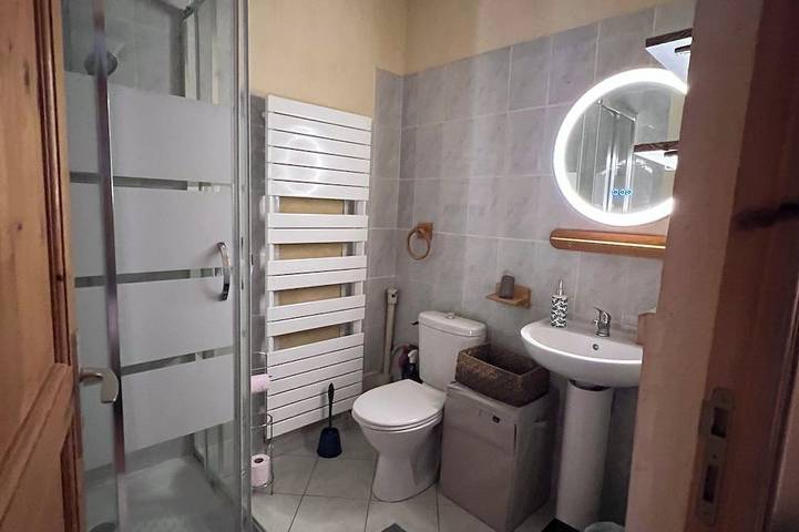 Entire apartment, Gite de Rose under the stars in Gard in Pont-Saint-Esprit, Nimes region