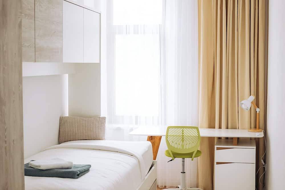Ganze Wohnung, Moderne Ferienwohnung We4 mit Balkon, Terrasse und kostenlosem Parkplatz in Reichenbach, Chemnitz und Umgebung