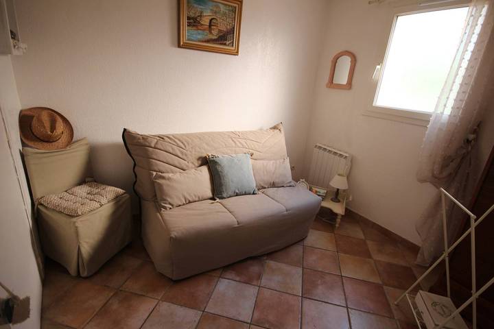 Appartement de vacances entier, Bel Appartement de plain pied de 85m²,tout confort, 80m de la mer, 2 chambres,Wifi, séjour climatisé, belle terrasse à in Portiragnes Plage, Portiragnes