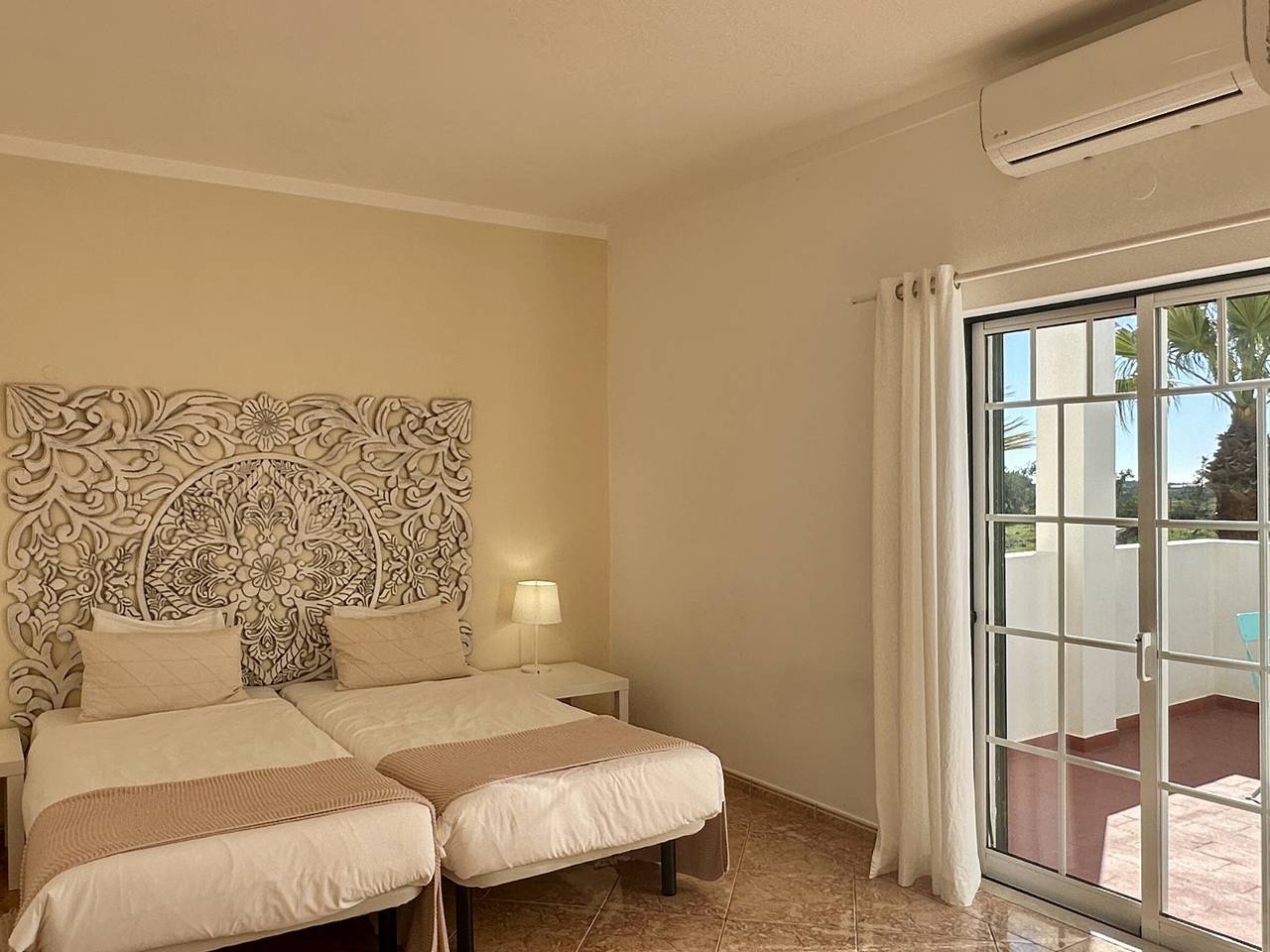 Villa en Albufeira para 7 personas con piscina privada, jardín y aire acondicionado in Paderne, Distrito de Faro