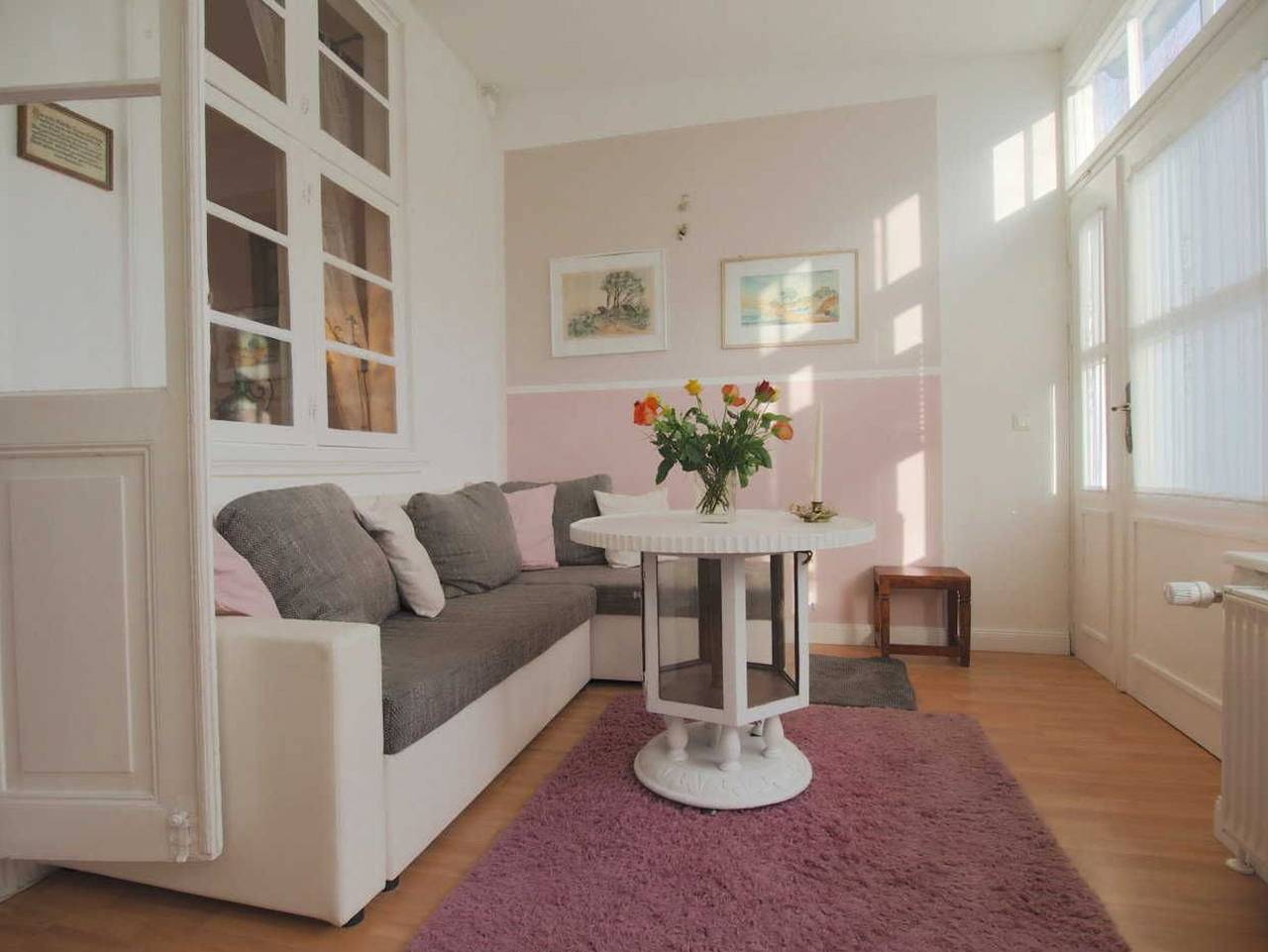 Ganze Ferienwohnung, Kapitänshaus Josame Fewo 2, nur 350 m zum Strand - Kapitänshaus Josame Fewo 2 in Warnemünde Strand, Rostock