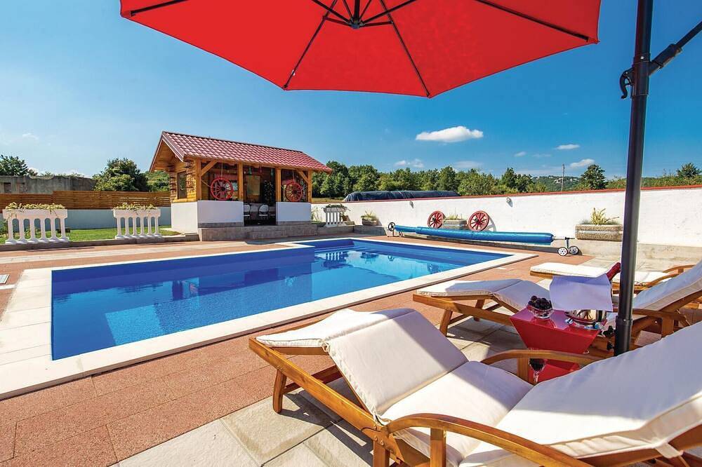 Stunning home in Gospic with sauna in Gospić, Condado de Lika-Senj