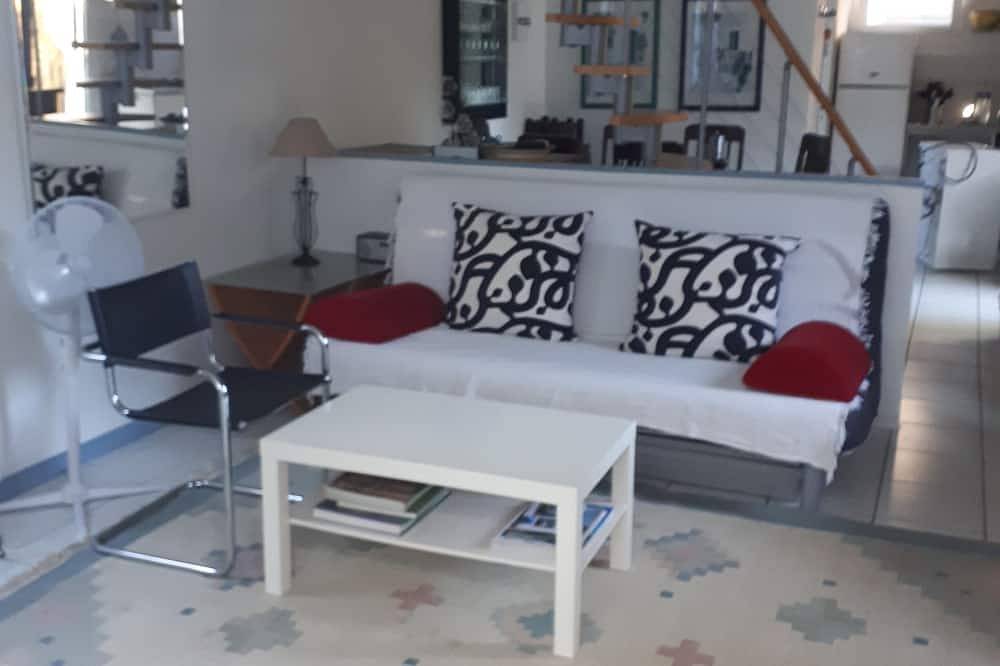 Le Bastidon, little house in Le Thoronet, Draguignan region