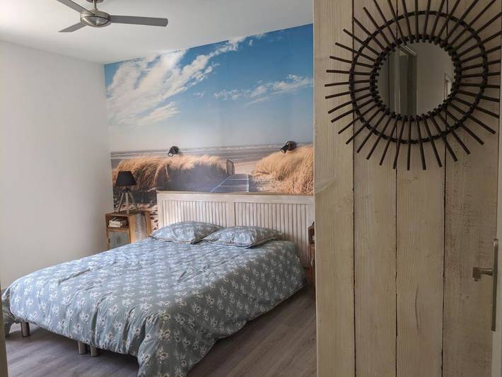 Chambre d’hôte pour 2 personnes, avec Terrasse et Jacuzzi ainsi que Piscine et Vue