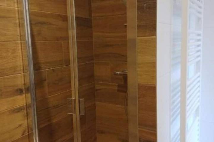 Gîte pour 4 personnes, avec jardin et terrasse à Ornans - 4