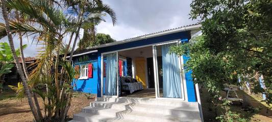 Gîte pour 6 personnes, avec terrasse et jardin dans La Saline (Saint-Paul)