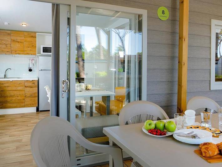 Camping für 6 Personen, mit Kinderpool in Italienische Riviera - 3