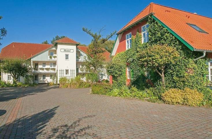 Hotel, mit Balkon und Terrasse in Steinhagen - 2