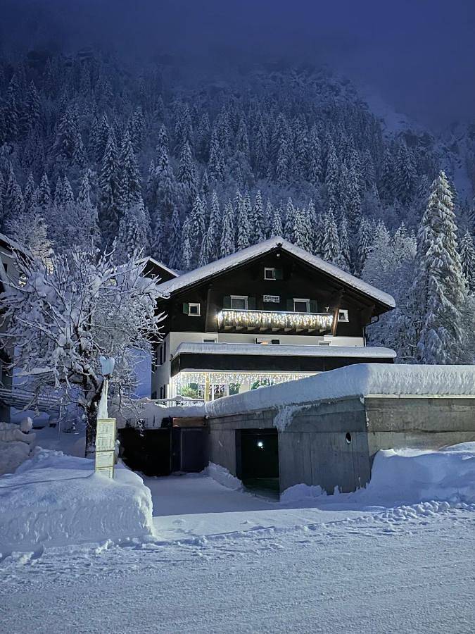 B&B für 2 Personen, mit Garten und Ausblick in Silvretta Montafon