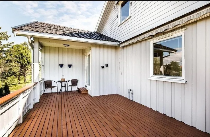 Villa für 10 Personen, mit Terrasse und Ausblick - 1