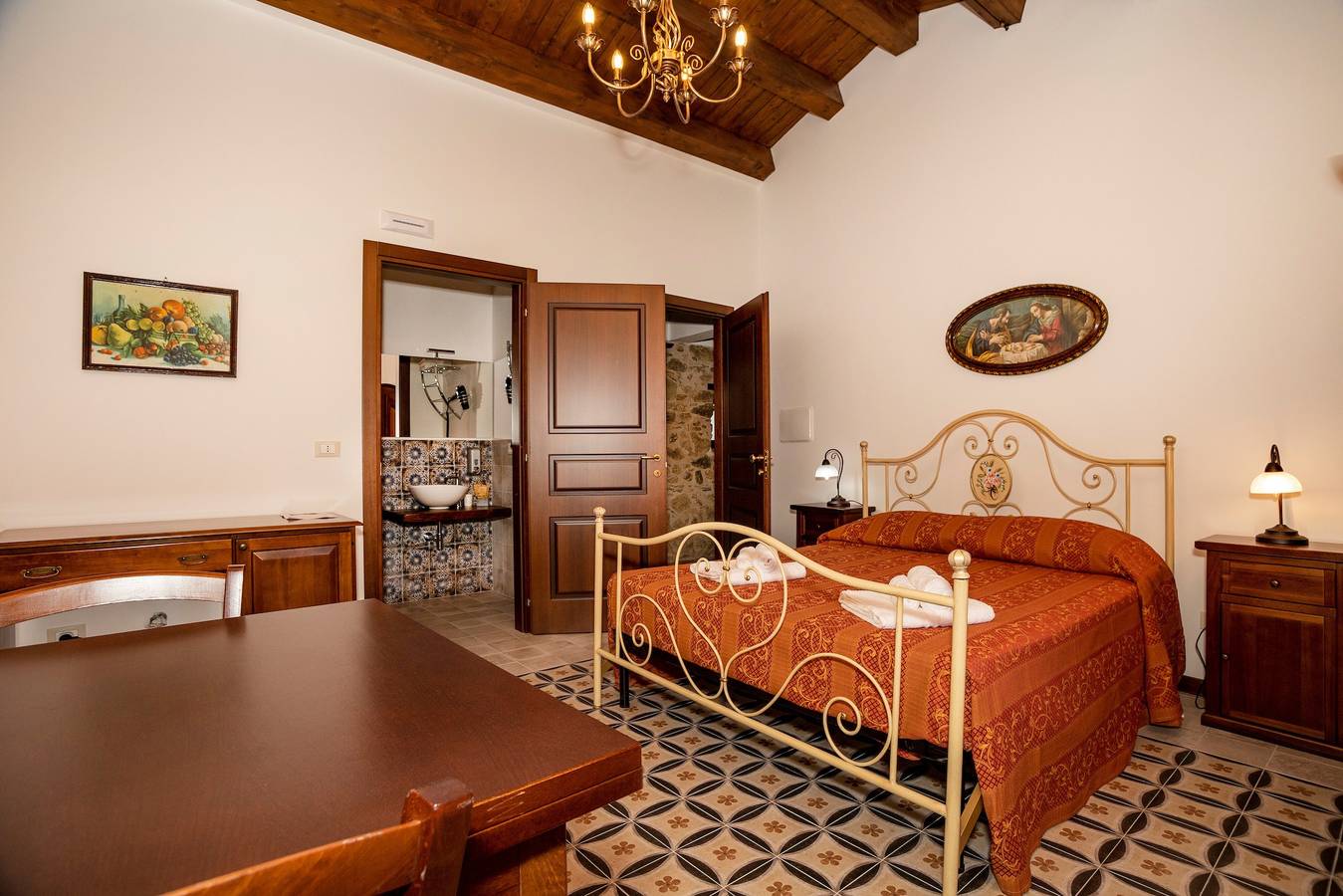 Villa 'Arcaloro Resort' with Sea View, Shared Pool and Wi-Fi in Sant'Angelo di Brolo, Messina Province