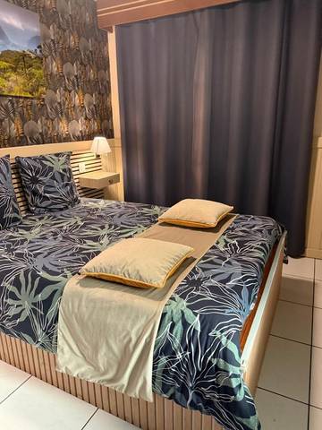 Hôtel pour 3 personnes, avec jacuzzi dans Basse Vallée