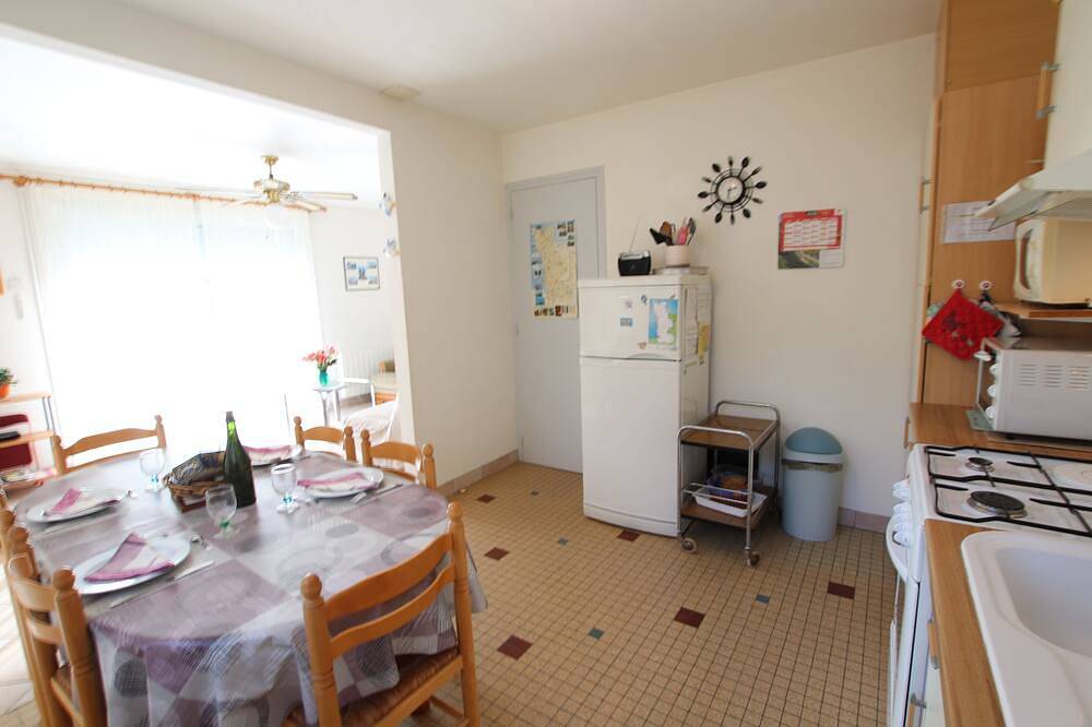 Pavillon Agree Clevacances 4/6 Personnes et classé \"Meuble Tourisme 2 **\" in Hauteville-sur-Mer, Région de Coutances