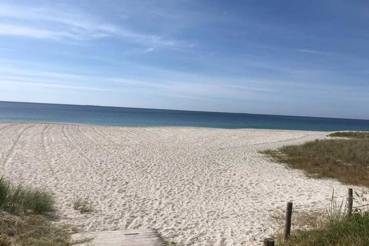 Gîte pour 2 personnes, avec terrasse dans Plage Kerambigorn - 4