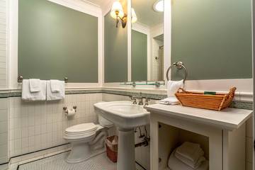 Vacation Apartment for 2 Guests in Chelan, Lake Chelan, Picture 3