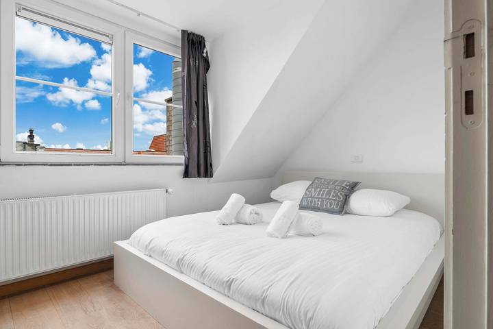 Ganze Wohnung, Casiola - Charming Duplex with Terrace in Knokke in Knokke, Knokke-Heist