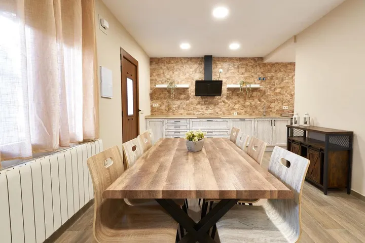 Casa de vacaciones para 10 personas, con jacuzzi y jardín - 1
