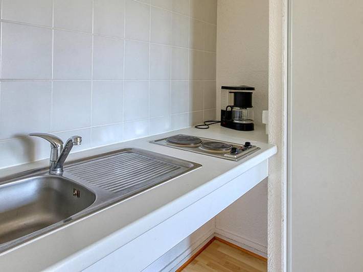 Camping pour 4 personnes, avec vue sur le lac et balcon en Auvergne - 4