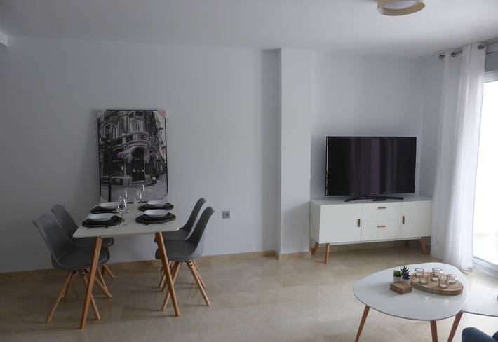 Ganze Wohnung, Ferienwohnung mit Pool, Whirlpool, WLAN, A/C & Terrasse in Orihuela, Costa Blanca