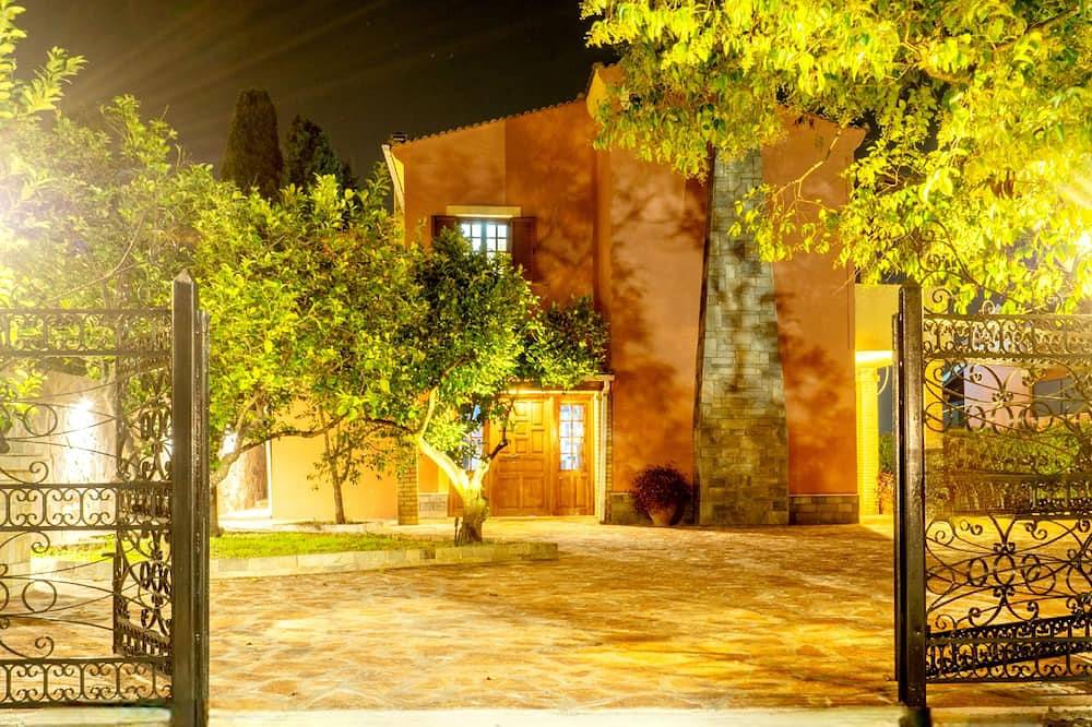Casa vacanza a Corfù a partire da 453€ a notte
