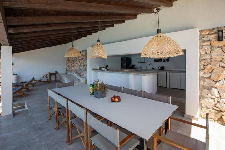  Mediterranean Villa next to Sea in Dubrovnik-Neretva