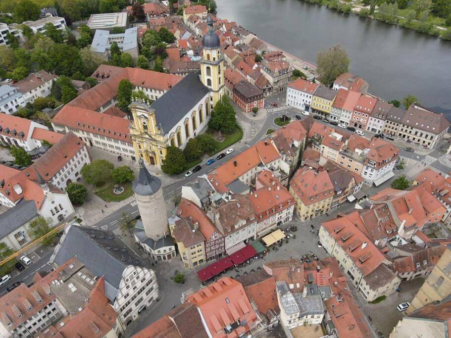 Ganze Wohnung, Ferienwohnung „Zuckerbäckerei“ in Kitzingen, Fränkisches Weinland