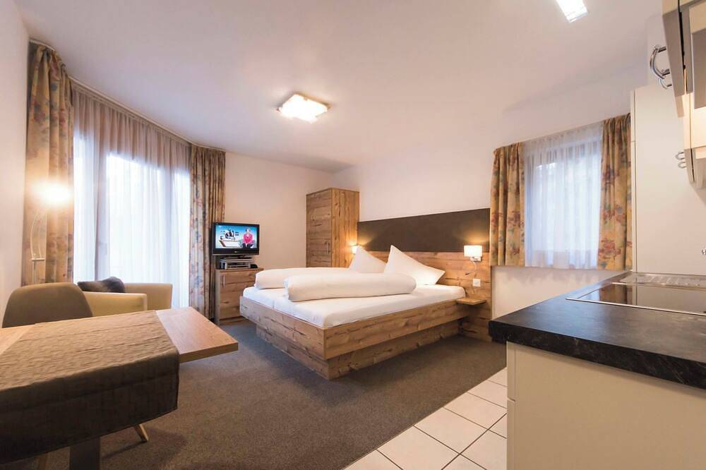Geheel appartement, Appartements Alpin Live, (Samnaun-Laret). in Compatsch (Samnaun), Samnaun