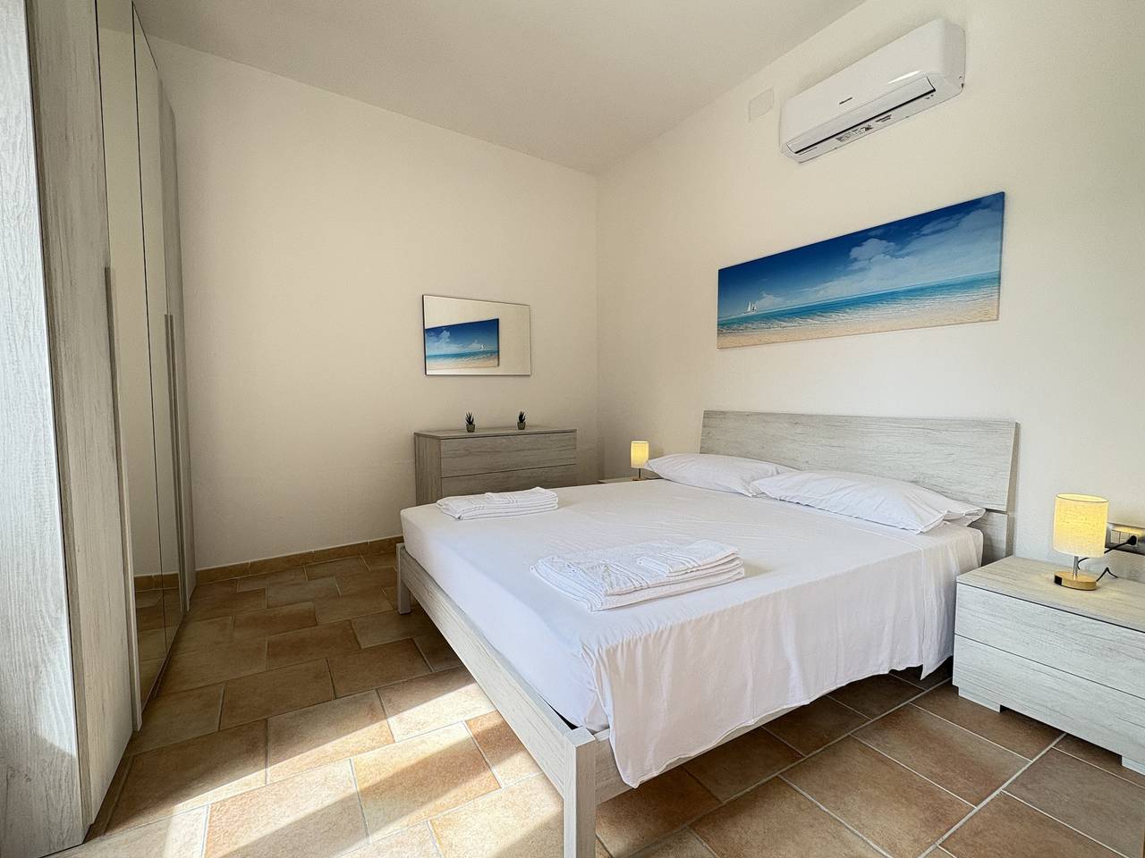 Entire apartment, Costa Ovest Apartment 2 in Nurachi, Stagno di Càbras