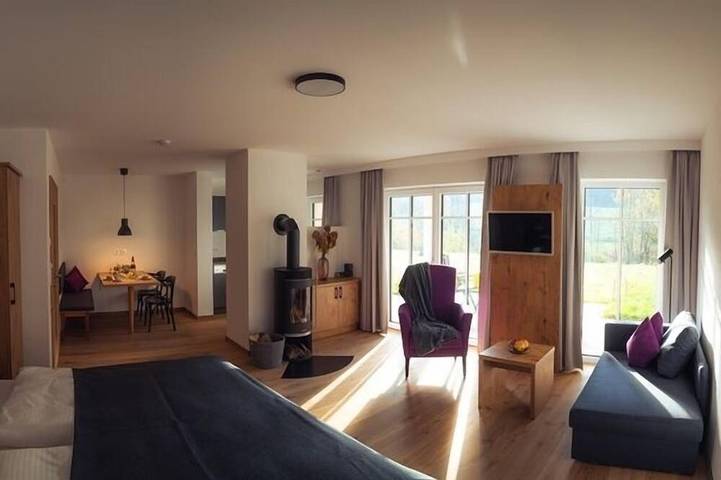 Ferienwohnung für 3 Personen, mit Terrasse und Garten sowie Sauna in Kiefersfelden