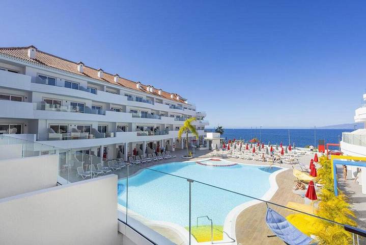 Apartamento para 2 personas, con Balcón y Terraza además de Jardín y Piscina en La Arena