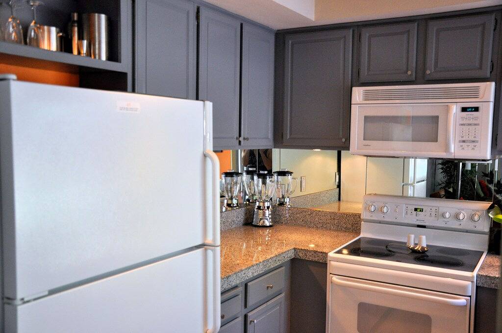 Ganze Wohnung, Modernist 1 Br, 2 Ba Condo in der Raquet Club-Kolonie! Palm Springs City Id # 1814 in Palm Springs, Coachella Valley