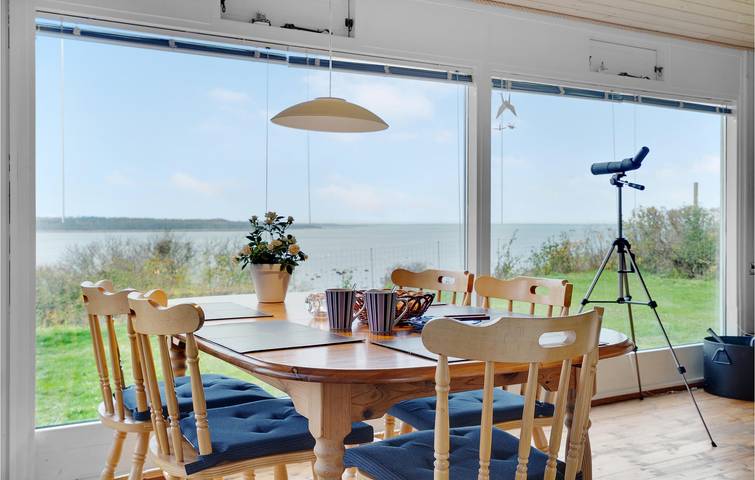 Ferienhaus für 4 Personen mit Terrasse in Ølsted, Hovedstaden