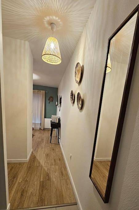 Appartement entier, Studio avec jardin et parking 04 in Villenave-d'Ornon, Région de Bordeaux
