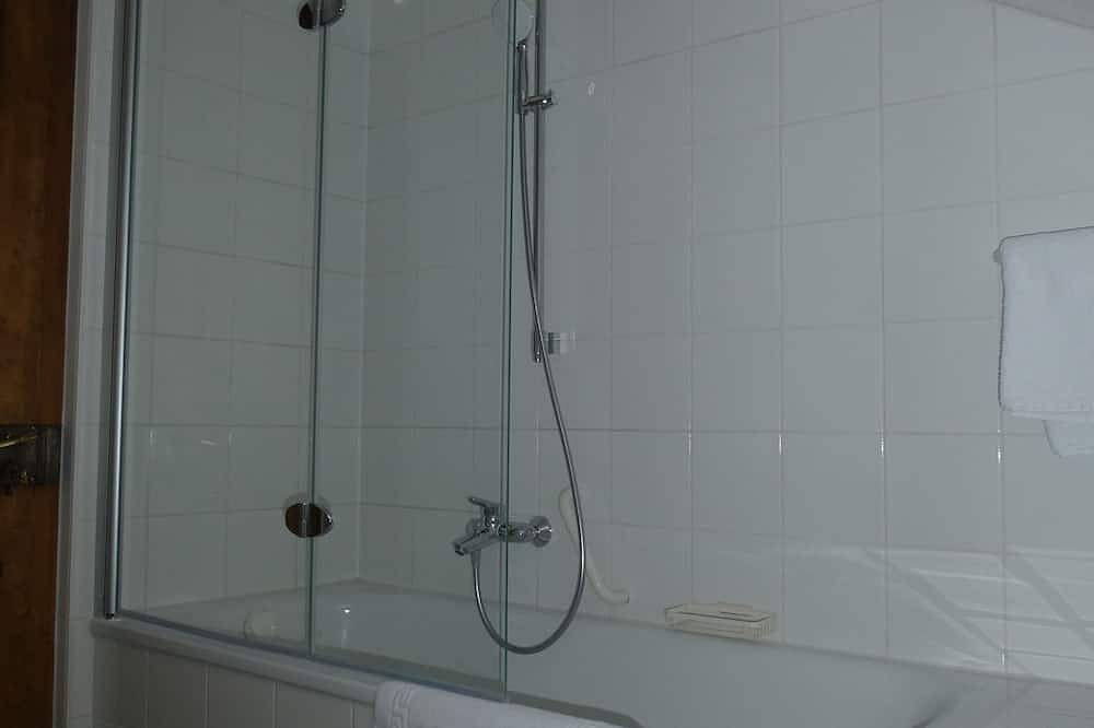 Ganze Wohnung, Ferienwohnung in ehemaligem Bauernhaus in Buchenberg, Bayerisch Schwaben