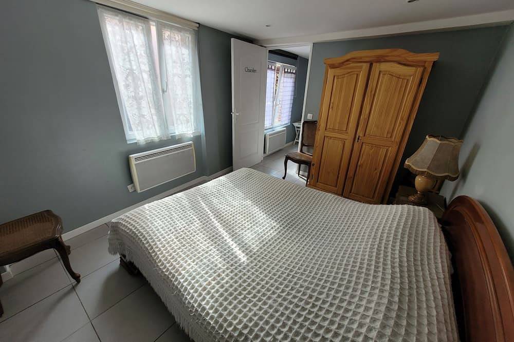Gite chez Matos. Maison entière avec cour 6 pers. Animaux de compagnie acceptés in Cellettes, Région de Blois