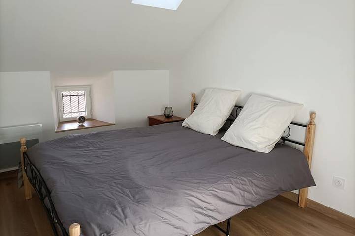 Gîte pour 4 personnes, avec jacuzzi à La Cavalerie - 4