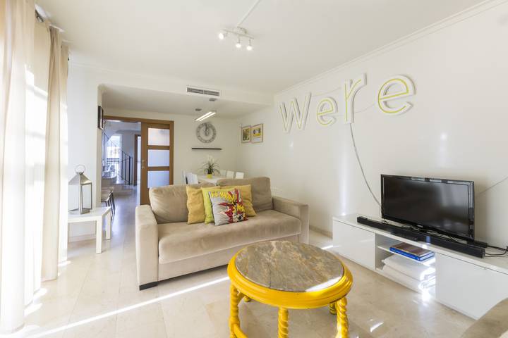 Chalet para 10 personas, con jardín además de piscina y terraza en Comunidad Valenciana - 3